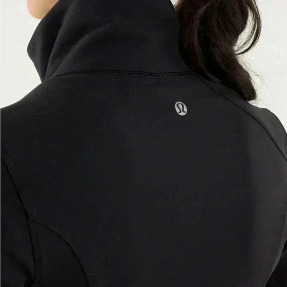 [6]  Lululemon Nice Asana Jacket - Picture 3 of 12